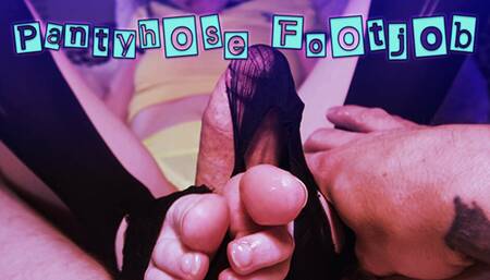 Ripped Pantyhose Footjob & SQUIRTING