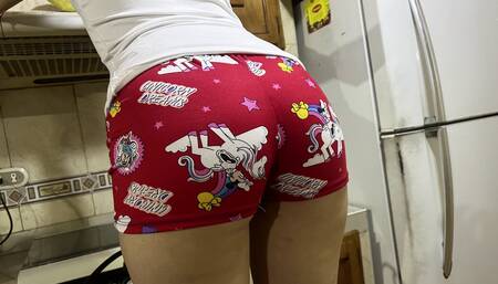 My 18 Year Old Stepdaughter's Ass
