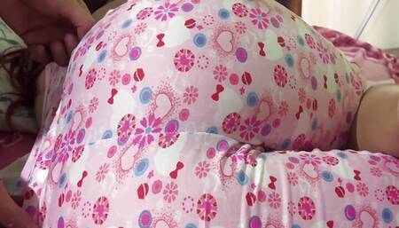 My Stepdaughter's Ass in Pajamas When She's Lying Down