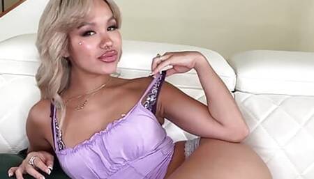 Luna Luxe Home Alone On The Couch With Her Favorite Pink Vibrator, Time To Play