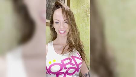 Watching me Shower and tease you with my pussy.????????