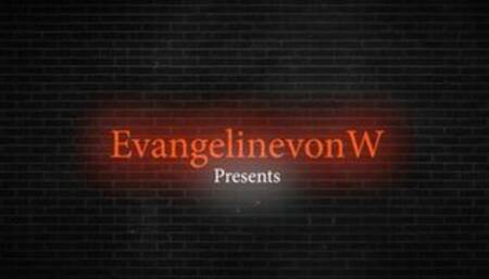 Waitress Trained for Blowjobs