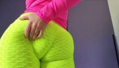 Green TikTok Leggings Farts Compilation