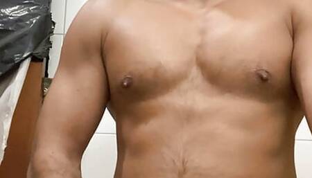 Arab leaving the giant cock and cumming a lot on top of the sink