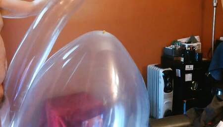 108) Balloon Kink, JO with Qualatex 646 and 36" Round Balloons