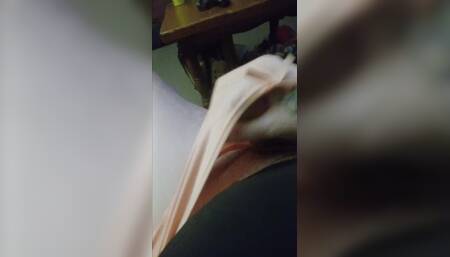 Wanking in wife's panties