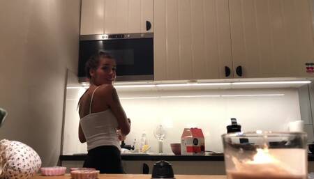 Leons TV featuring Sylvia's amateur smut