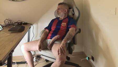 Daddy mature man Itapapixxl solo player with his big Cock
