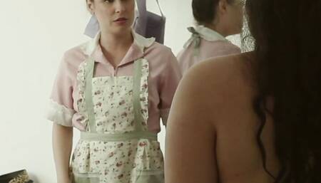 While cuckold dad works, hot milf mom gives chubby daughter's girlfriend pussy shower