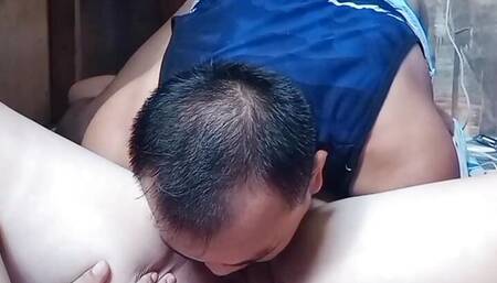 Pinay pink pussy getting wet