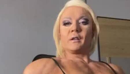 Office Sex with Lisa