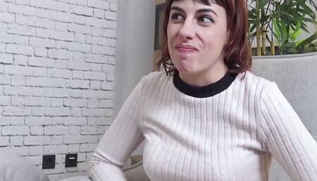 Guy can't believe! Mr Paz fists Nora Martin's pussy