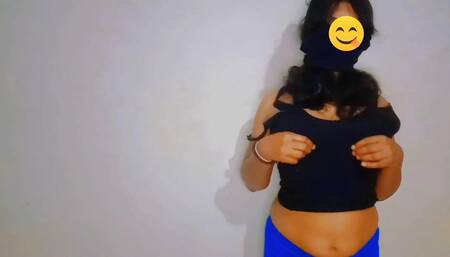 Srilankan sexy girl showing her breast.asian girl show her sexy and beautiful body.indian hot and sexy women