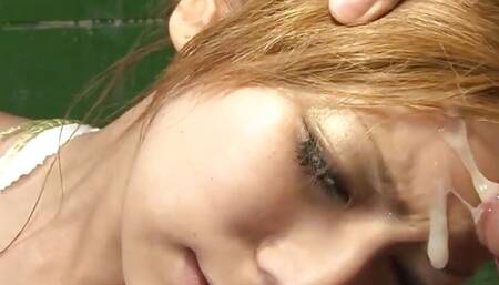 Sakura Kiryu offers a oral pleasure to an Asian MILF while being strapped up in bondage.