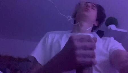 jerking off on a porn video and cum a lot