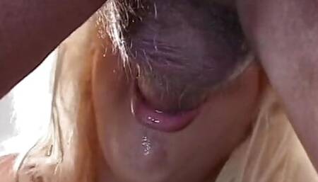 Beautiful careful coloured medical attendant sucks huge dick for patient's health