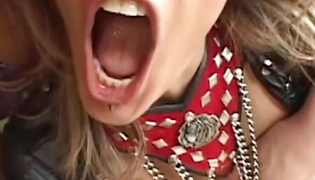 A Beautiful Blonde Bimbo Screamed Her Lungs Out While the Guy Fucked in Her Asshole