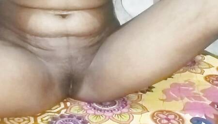 Mausi ka ladki Ko pel Diya desi videos