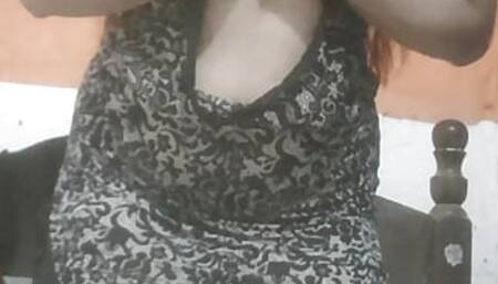 I'm a hot little slut wanting to play nice until I cum