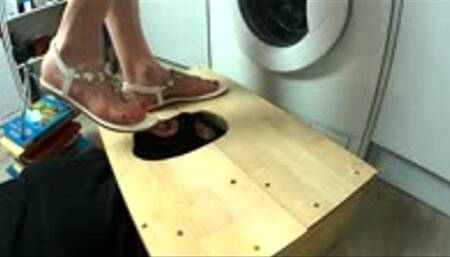 Human tongue shoe shine machine 6 cam1 FHD AVI