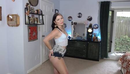 Beg To Be Straight by Venus Venerous