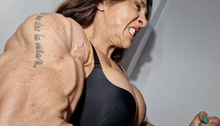 ifbb pro extreme ripped grunting veiny flexing ripping breaking old thight t-shirts feats of strength video for extreme sweat pump ripped veiny beef muscular fbb woman!