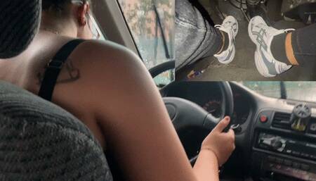 4K Big tits latina like to drive in topless