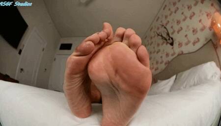 Big sole tease before - MP4