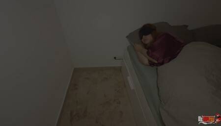 Came to my stepmother's room to fuck her in the mouth and cum in her throat