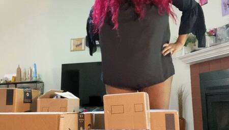 Giant Woman Butt Crushes Tiny City 4k