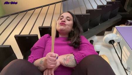 PUNITO DALLA MAMMA DENEGERE