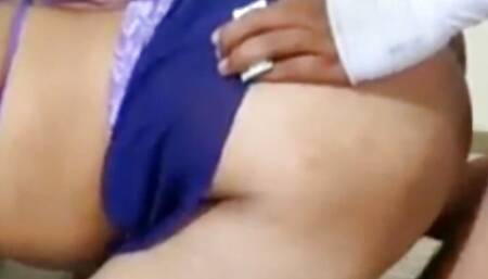 Hardcore desi bhabhi ko Ghodi banake choda