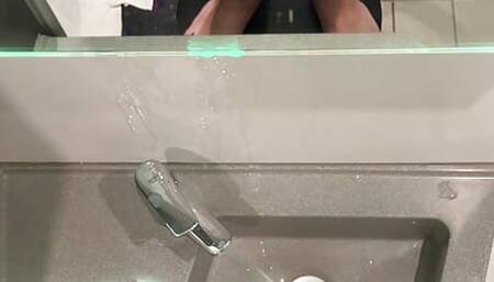 Hard and massive cumshot over the sink