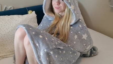 Fingering myself to nighttime