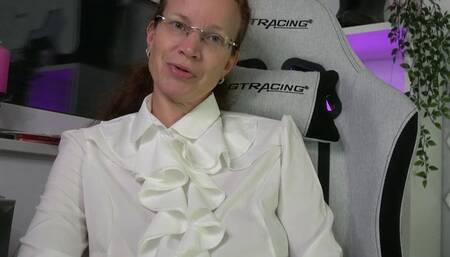 Keyboard wanker! Watch!