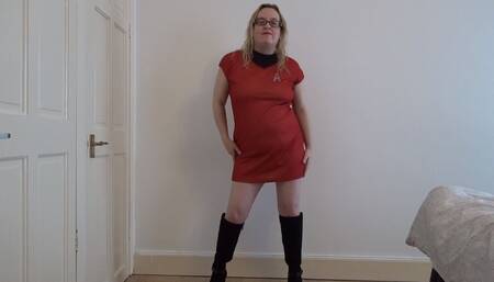 Star Trek Ensign in Sexy Dance in Knee Boots