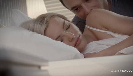 Sensual threesome sex in a lazy afternoon