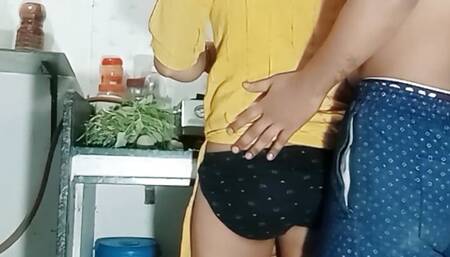 Indian bhabhi kitchen sex video