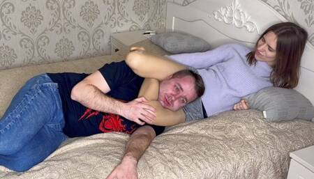 My thighs are eating a tasty dinner (full version)