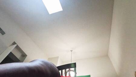 teeny running around in giantess home 1080