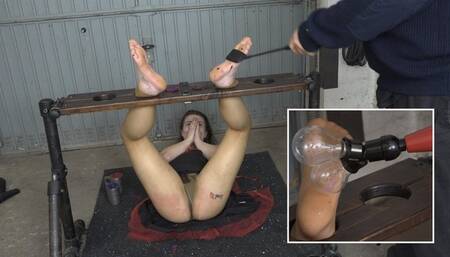 Extreme Bastinado with Emily Addams ( wmv )