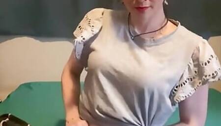 MILF Roxie Spreads Pussy and Winks Asshole