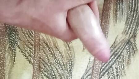 I jerk off my dick on my knees