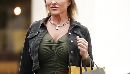 Aubrey for Dinner 1 by Sonfulxxx