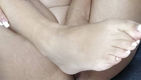 Horny Arab Girl Fingering her Pussy - Jasmine SweetArabic Arabic CamGirl