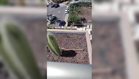 Open Air CUMMING ! Naked and naughty on a hotel terrasse - so great!