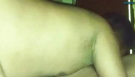Desi mommy ka chut