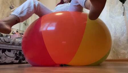 play on color ball
