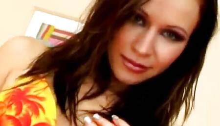 Majorova masturbating babe toys her hot pussy