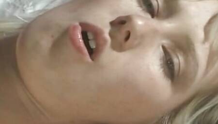 Cheerleaders first anal try out goes great